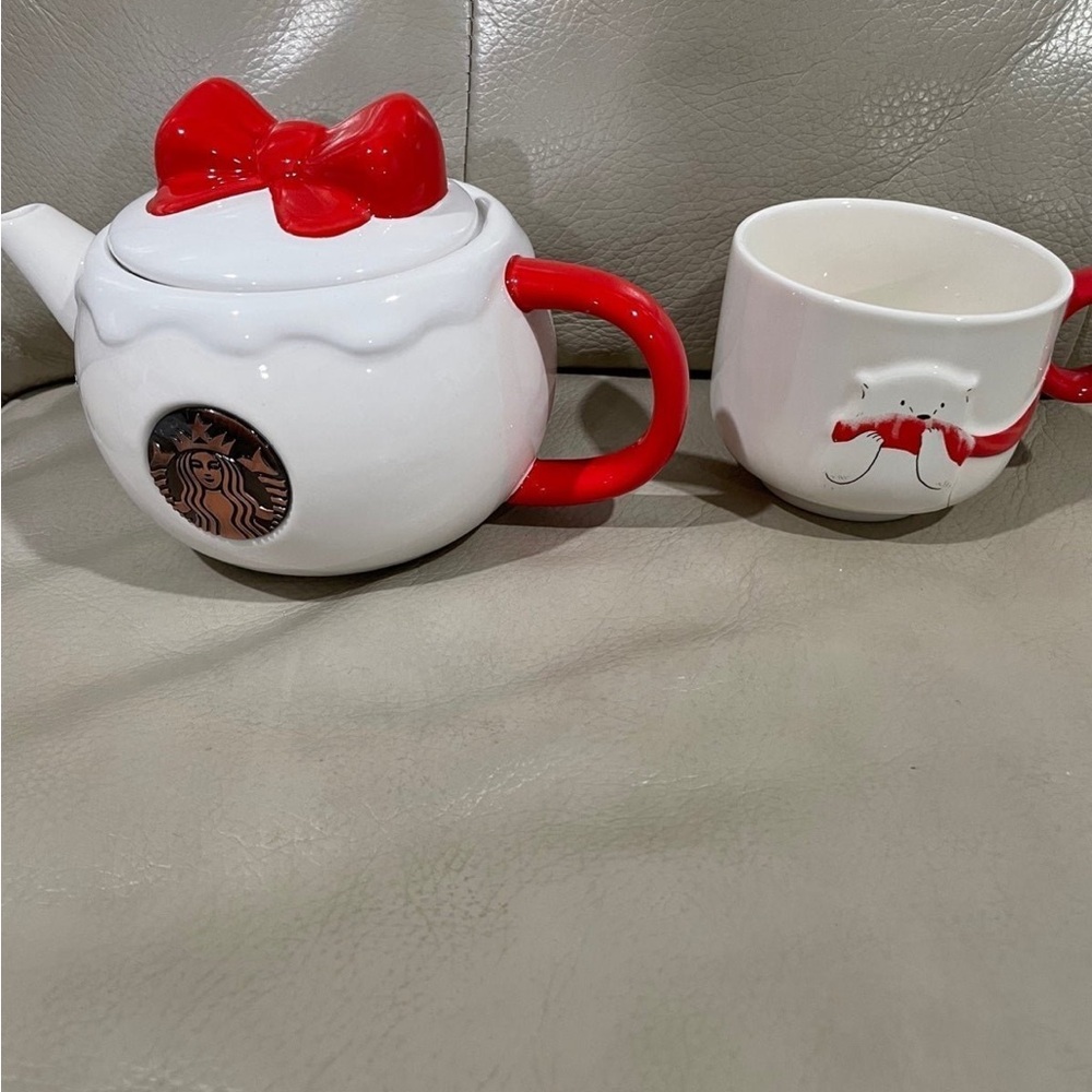 Starbucks holiday china oversea teapot & coffee mug set